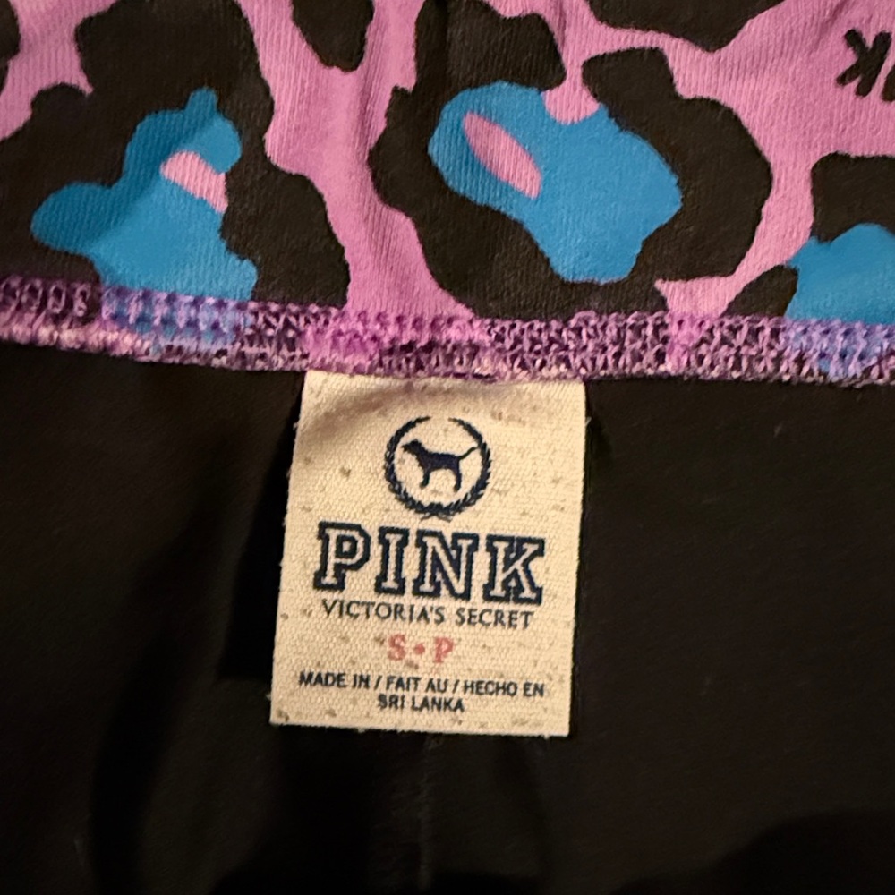 PINK Victoria's Secret Black Leggings with Pink Leopard Waistband - Picture 5 of 5